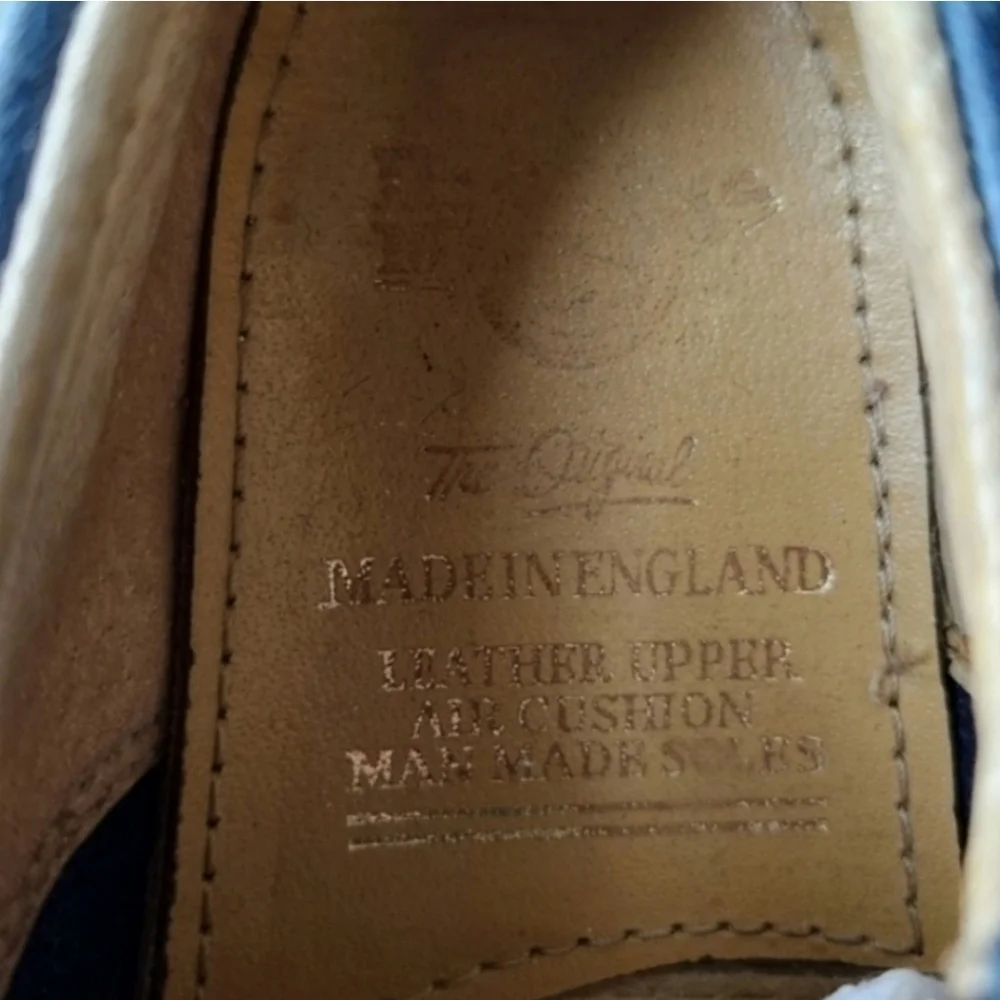 Vintage Dr Martens Made In England Shoe Boys Kids Size 8 Blue Leather Oxford